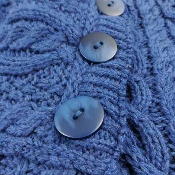 Aran Crafts Sweater Wool Cable Knit Cardigan Crossover Neck Blue Womens Small - Picture 3 of 9